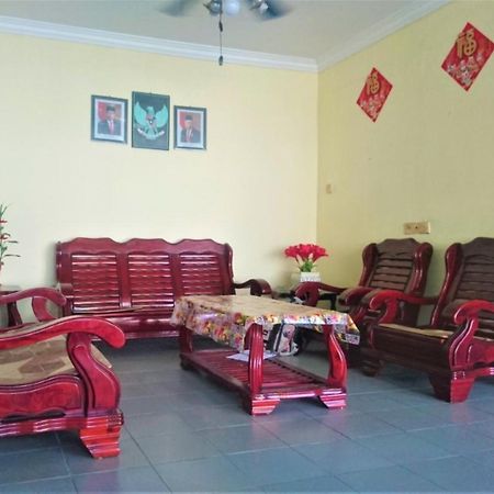 Hotel Pelita Terang ناغويا المظهر الخارجي الصورة